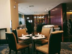 -西安绿地假日酒店·丽宝轩中餐厅