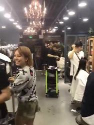 -影博莎美容美发形象设计中心