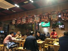 大堂-管氏翅吧(护国寺店)