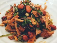-熊大师牛羊粉(红谷凯旋店)