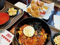 -米屋石锅拌饭(师大店)