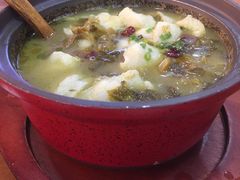 -周鱼小馆石锅酸菜鱼(活力汇店)