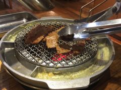 -紫霞门韩国料理烤肉(深南东路店)