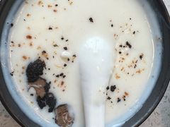 -半山腰·云南菜(侨福芳草地店)