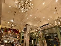 -玛格萝妮比萨屋(四平店)