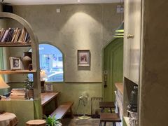 -六区宿舍咖啡店