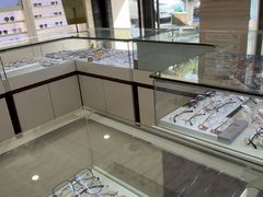 -吴良材眼镜(北中路店)