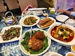 -瑞丰园庭院餐厅·白族传统家常菜