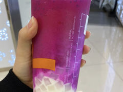 红果小姐姐-CoCo都可(小寨赛格店)