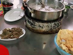 -阿婆东山羊肉店(鸿港海鲜批发市场店)