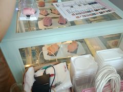 -F小姐甜品店(威海路店)