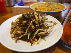 凉拌折耳根-兔槽江湖菜·重庆璧山兔(水围店)