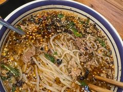 -云阿蛮云南生烫牛肉米线(奉贤路店)