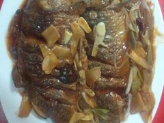 家熬鲫鱼-众乐大盘菜