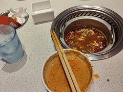 -龍歌自助小火锅(市北CBD万达店)