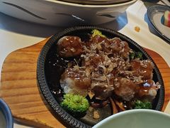 -八府香鸭·啫啫煲(华山路店)