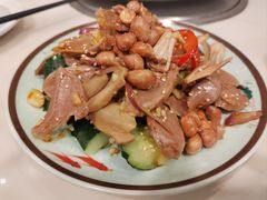 -九记路边鸡(滨江路店)