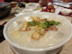 荔湾艇仔粥-点都德(盘福楼店)