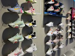 -NIKE品牌体验店(金源新燕莎店)