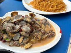 -老东镇啤酒屋海鲜加工·蒸汽海鲜·海鲜烧烤(台东店)