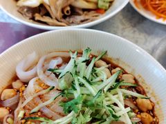 -汗腾格里·风味餐厅(新疆驻京办店)