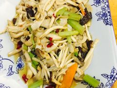 -下梅人家土菜馆(历史文化餐厅度假区店)