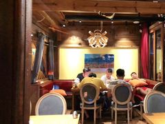 大堂-隔壁老王·家常云南菜(花巷店)