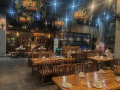 -花溪雨·森林餐厅(石基店)