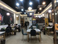 大堂-味之绝美蛙鱼头火锅(龙潭店)