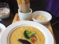 -杭州逸酒店(西湖武林店)