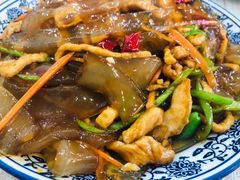 肉丝拉皮-北大地皖峰饭馆