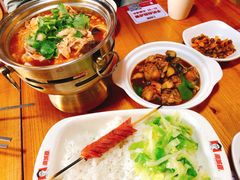 -南城香·饭香串香馄饨香(赵公口店)