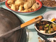 -鱼窝棚柴火铁锅炖(富山屯店)