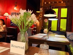 -Phensiri Thai Restaurant