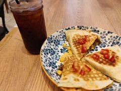 -玛格萝妮比萨屋(四平店)