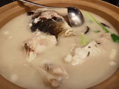 鱼头皇-芳草地度假酒店·野炉中餐厅