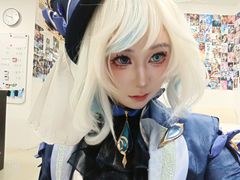-米游妙妙屋cosplay换装自拍摄影体验馆