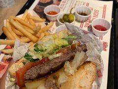 -The Habit Burger Grill 哈比特汉堡(复兴soho店)
