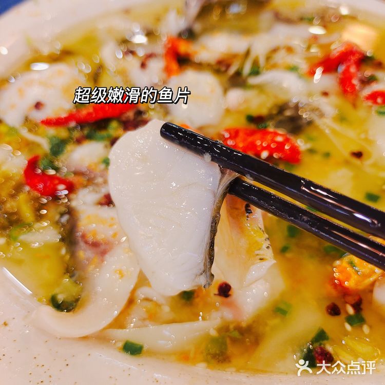 中华茶楼的月饼果然真材实料，好好吃喔！