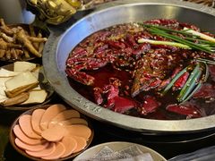-黄潇洒老火锅(九眼桥宏济巷店)
