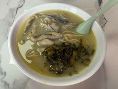 小胃口黄鱼面（熟客专享）-明呈黄鱼面馆(斜土路店)