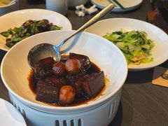 私房茨菇红烧肉-湖里春风·淮扬菜(丽泽天街店)