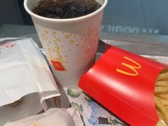 -麦当劳(中山公园龙之梦店)