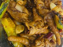 干锅姜辣凤爪-江城燕子大排档(江汉路步行街店)