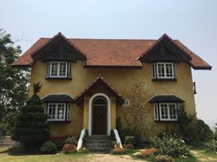 -黄色小屋
