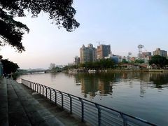 -高雄爱河