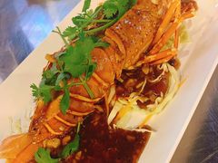 -两兄弟Song Pee Nong(2号店)