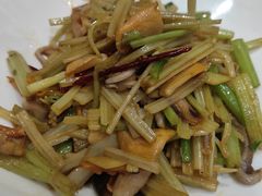 -品味居·首店·大连鲜活海鲜大连菜(东港店)