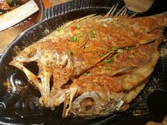 -蜜桃餐厅·伴山(湖滨商业街店)