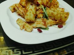 -鲁班小馆(政四街店)